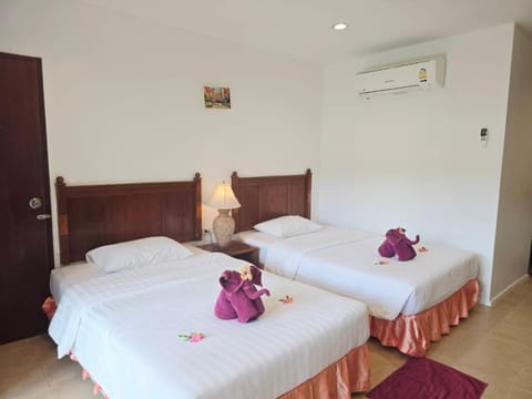 D.R. Lanta Bay Resort Resort in Sala Dan