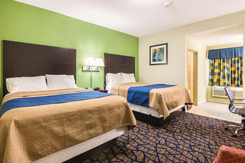 Rodeway Inn and Suites Ithaca Hotel in Finger Lakes