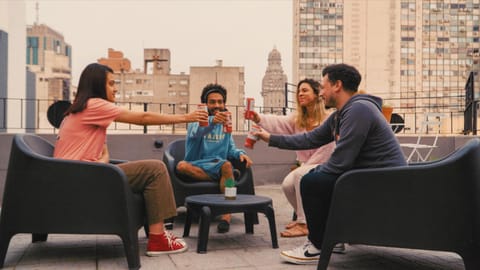 Day, People, Balcony/Terrace, Seating area, group of guests