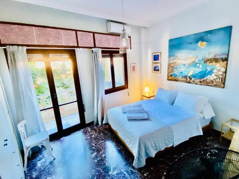 Art Home Apartment in Chania