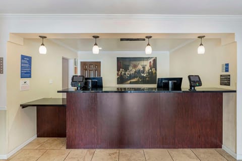 Best Western Salinas Monterey Hotel in Salinas