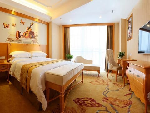 Vienna International Hotel Yantai Changjiang Road Xingyi Square Branch Hotel in Shandong