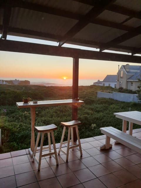West Coast Seaside Getaway Bed and Breakfast in Cape Town