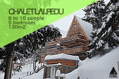 Facade/entrance, Day, Winter, Mountain view