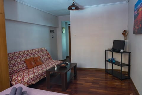 James Room Apartment in Samos, Greece