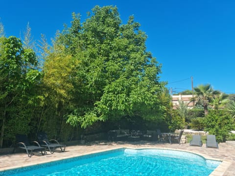 L'EDEN PROVENCAL Bed and Breakfast in Fayence
