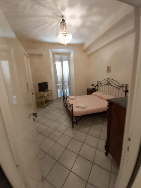 WHOLE HOLIDAY HOME APARTMENT SPLENDID CIVITAVECCHIA da Pamino & Priscilla Apartment in Civitavecchia