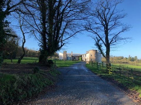 Rathescar Grove Guest House Bed and Breakfast in Louth, Co. Louth, Ireland