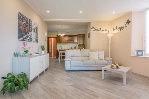 Casa dei Platani Wi-Fi Parking Free Apartment in Province of Lecco