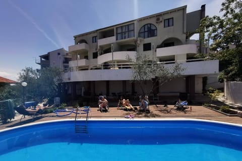 Seaside apartments with a swimming pool Kali, Ugljan - 14116 Condo in Zadar County