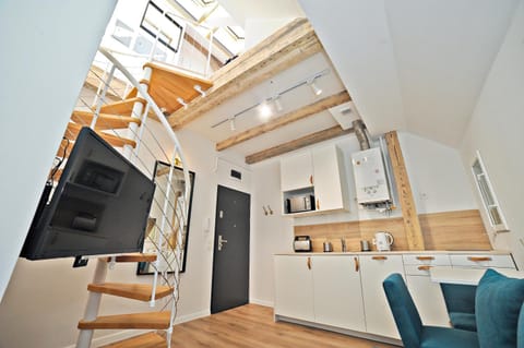 TV and multimedia, Kitchen or kitchenette