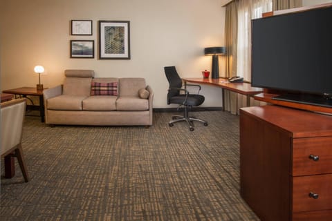 Residence Inn Dulles Airport At Dulles 28 Centre Hotel in Ashburn