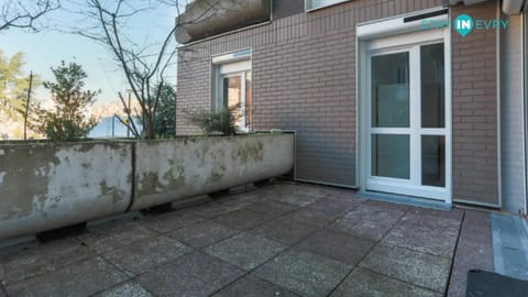 Balcony/Terrace, Balcony/Terrace