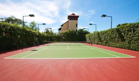 Fitness centre/facilities, Tennis court, Tennis court