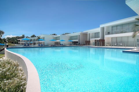 Pool Resort Port Douglas Aparthotel in Port Douglas