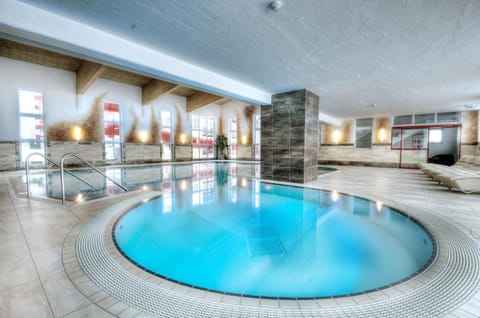 Spa and wellness centre/facilities, Swimming pool