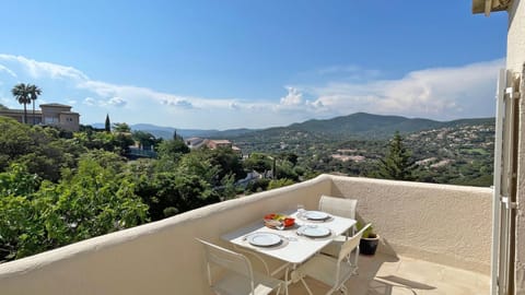 View (from property/room), Balcony/Terrace