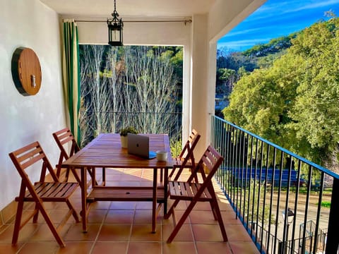 Balcony/Terrace, Garden view, Mountain view