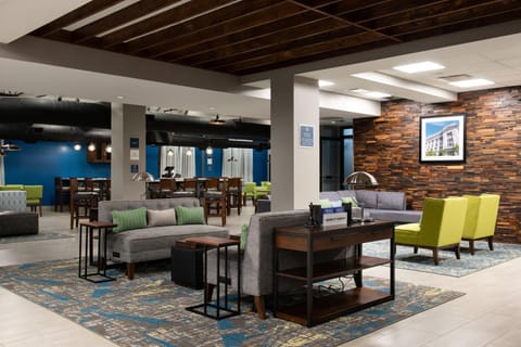 Four Points by Sheraton Omaha Midtown Hotel in Omaha