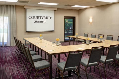 Meeting/conference room