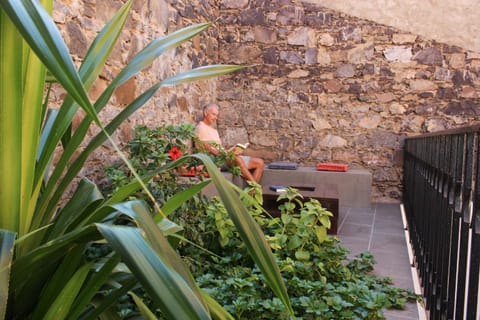 Patio, Garden view