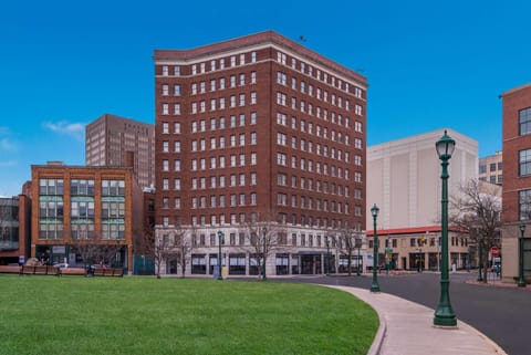 Best Western Syracuse Downtown Hotel and Suites Hotel in Syracuse