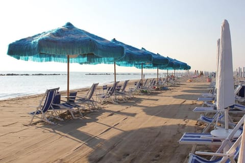 Day, Natural landscape, Beach, Sea view