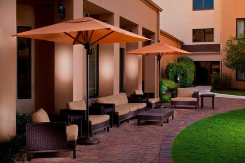 Courtyard by Marriott Baton Rouge Acadian Centre/LSU Area Hotel in Baton Rouge