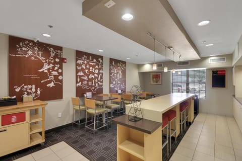 TownePlace Suites by Marriott College Station Hotel in College Station