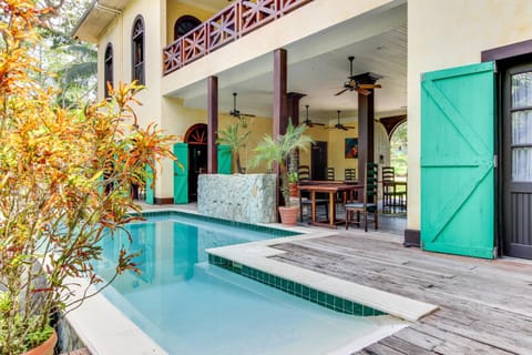 Family Suite @ Mahogany Hall Casa in Cayo District