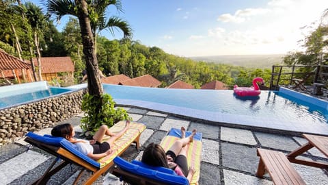 Spring, Day, Natural landscape, Pool view, Swimming pool, sunbed