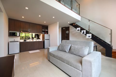 The Aristo by Holy Cow, 4-BR loft, 150 m2, pool view Apartment hotel in Choeng Thale