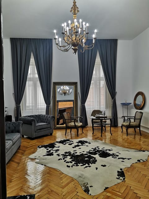 Mansion Josephina Urlaubsunterkunft in Cluj-Napoca