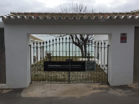 La Torre Verde, villa a pie de playa House in El Puerto de Santa María