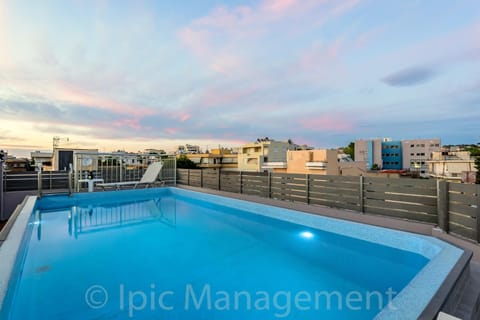 Pool view, Swimming pool, Swimming pool