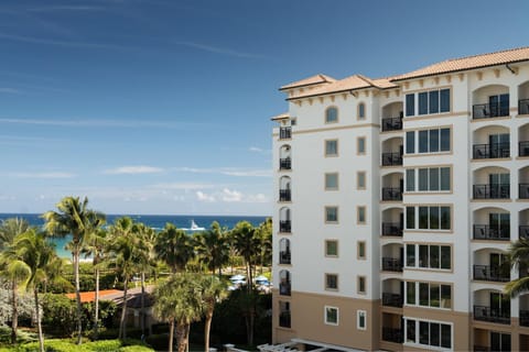 Marriott's Ocean Pointe Hotel in Riviera Beach