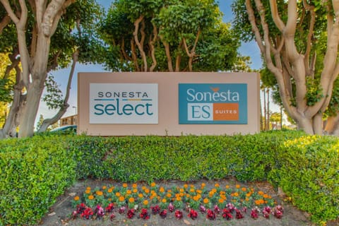 Sonesta ES Suites Huntington Beach Fountain Valley Hotel in Fountain Valley