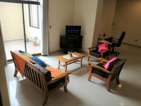 Communal lounge/ TV room, Living room