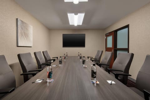 Meeting/conference room