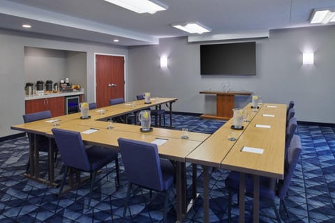 Meeting/conference room