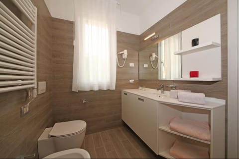 Bathroom, Bathroom