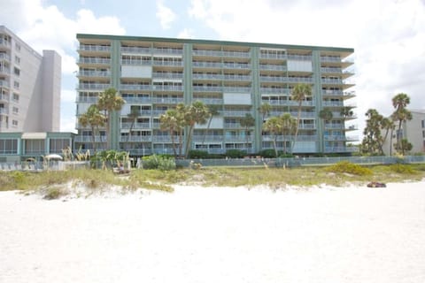 707 Sandcastle One Maison in Indian Shores