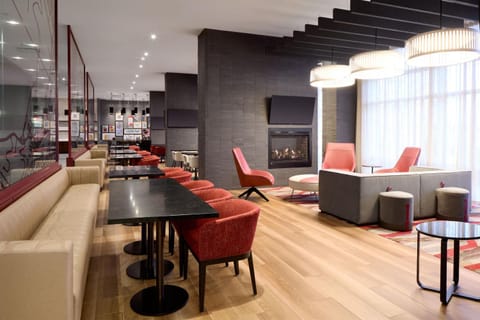 Residence Inn by Marriott Montreal Airport Hotel in Montreal