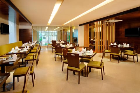 Four Points by Sheraton Ahmedabad Hotel in Ahmedabad
