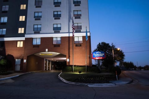 Fairfield Inn & Suites Atlanta Airport North Hotel in College Park