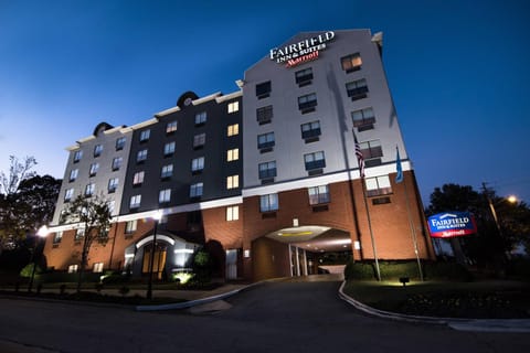 Fairfield Inn & Suites Atlanta Airport North Hotel in College Park