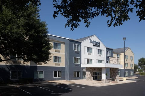 Fairfield Inn and Suites Austin South Hotel in South Congress