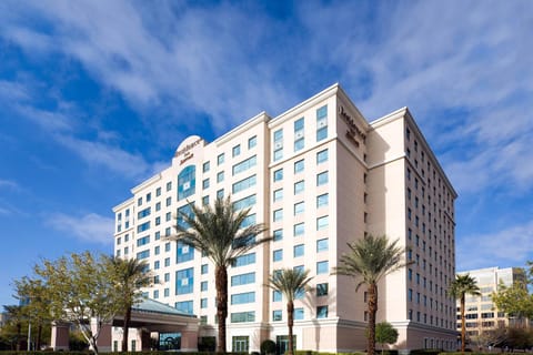 Residence Inn by Marriott Las Vegas Hughes Center Hotel in Las Vegas Strip
