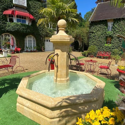 Inner courtyard view