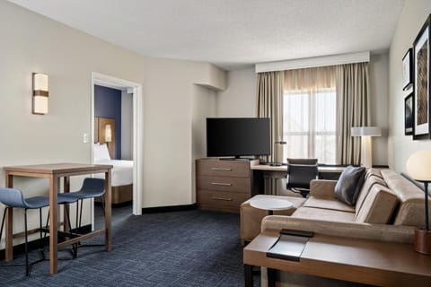 Residence Inn by Marriott Chicago Naperville/Warrenville Hotel in Warrenville